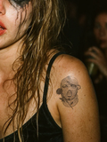 Bad Romance – 2-week tattoo