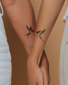 Kissing Birds