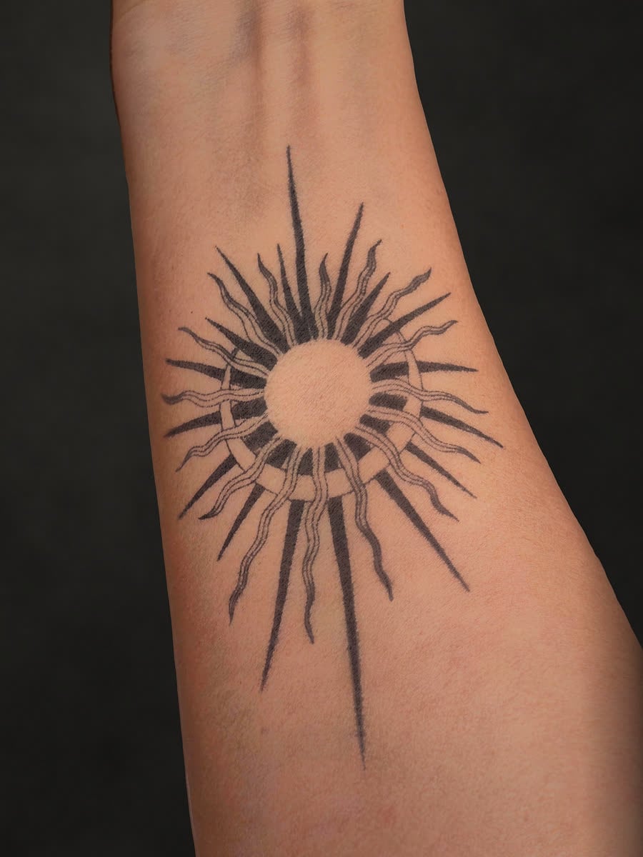 3 days later: the same tattoo in its full dark colour